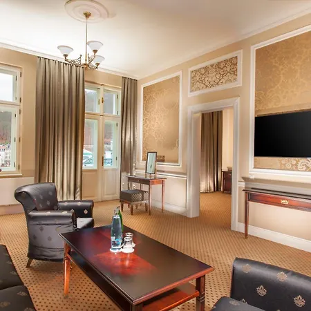 호텔 Luxury Olympic Palace 카를로비바리