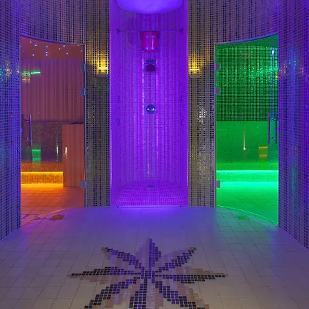 Ξενοδοχείο Luxury Olympic Palace 5*