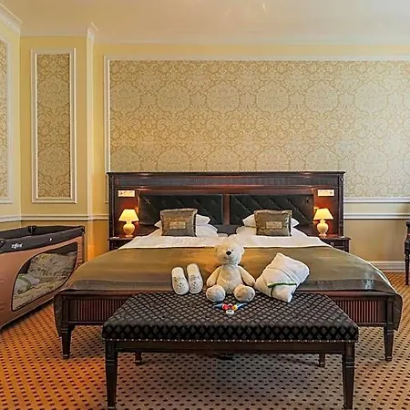 Ξενοδοχείο Luxury Olympic Palace 5*