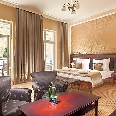 Ξενοδοχείο Luxury Olympic Palace 5*