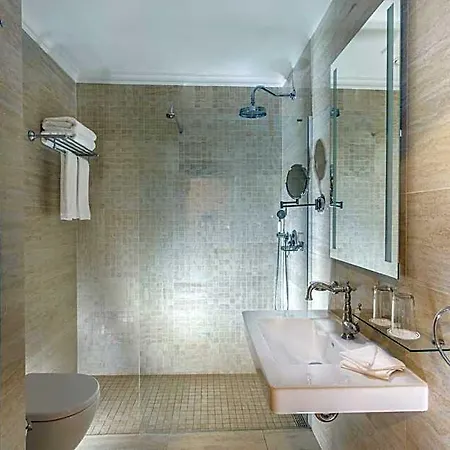 Luxury Olympic Palace 5*