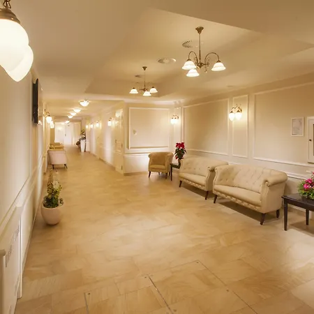 Luxury Olympic Palace 5* 카를로비바리