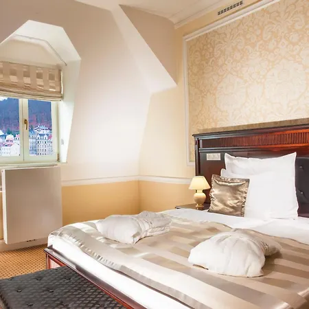 호텔 Luxury Olympic Palace 카를로비바리
