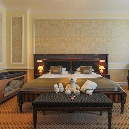 Luxury Olympic Palace 5*