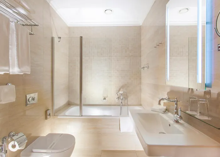 Hotel Luxury Olympic Palace 5*