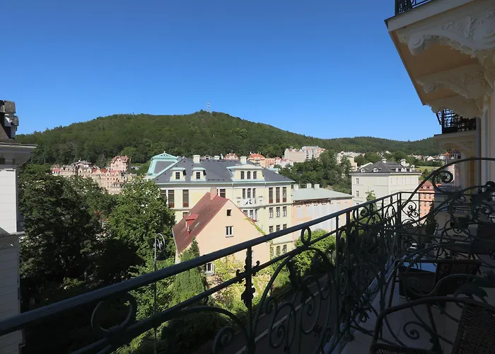 Luxury Olympic Palace Hotel