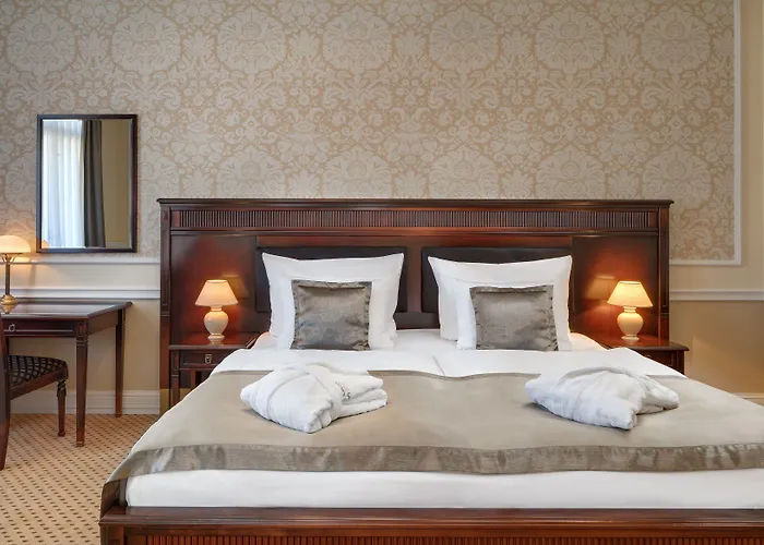 Luxury Olympic Palace 5*