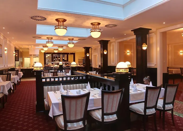 Hotell Luxury Olympic Palace 5*